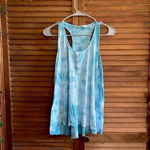 Tryst Flowy Blue Tie Dye Tank Top M